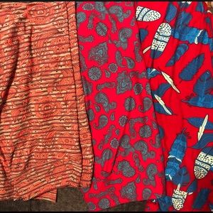 All 3 pairs of lularoe leggings.